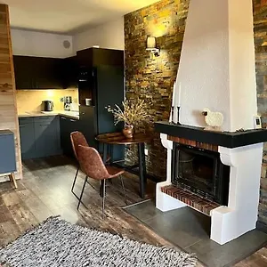  Appartement Location Studio Jardin/terrasse